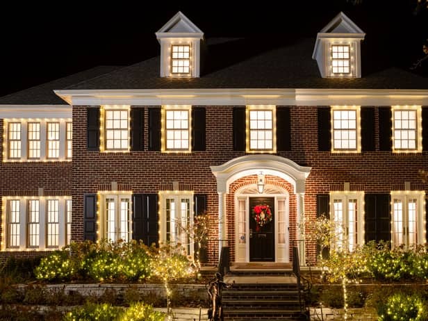 Home Alone fans will be able to rent the iconic home from the film for one night only. (Credit: Airbnb)