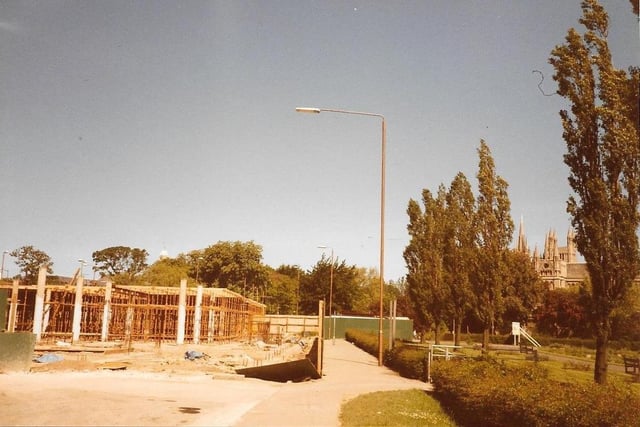 The city's new law courts under construction in 1985.