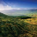 A scenic and wonderfully traffic-free route through mid-Ulster, this is one of the most romantically wild areas in Ireland.  The Sperrin Mountains are both rugged and curvaceous with many stopping places of interest particularly for those with an interest in neolithic stone circles