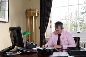 PACEMAKER PRESS BELFAST18/2/2020Edwin Poots, Minister for Agriculture, environment and rural affairs, photographed in his office at Stormont Buildings today. Photo Laura Davison/Pacemaker Press