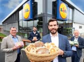 Irwin’s Bakery Proves a £50m Success With Lidl Northern Ireland: Lidl Northern Ireland has confirmed a new and expanded contract with Irwin’s Bakery for the full year ahead after a successful 20-year partnership deal worth more than £50 million. Under the new supply deal, worth £2.7 million annually, the family-run bakery will continue to supply customer favourites including Nutty Krust batch bread, Irwin’s Veda malted loaf and Jammy Joeys buns to 202 Lidl stores across the island of Ireland. Pictured announcing the new supply contract are (L-R) Michael Murphy (Chief Executive Irwin’s Bakery), Ross Irwin (Director Irwin’s Bakery), Ben Woods (Supply Chain Executive Lidl Northern Ireland) and Brian Irwin (Chairman Irwin’s Bakery).