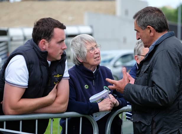 Anne and Mark Morrison chat to Paul Jeenes, Junior Vice President, Aberdeen Angus Cattle Society at the All Ireland Aberdeen Angus Championship Final at Newry Show. Photograph: Columba O'Hare