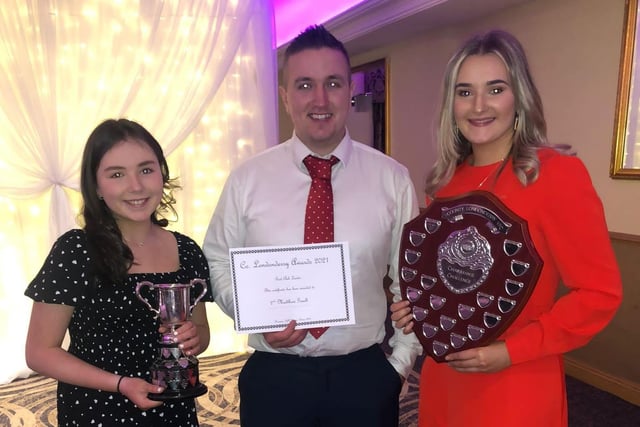 Amy Young received the Co Londonderry Henry Cup for Public speaking prepared 12-14. Matthew Gault received second place in the efficiency competition county club lleader certificate and Zara Fulton holds the county chairman’s challenge shield won by Dungiven YFC at the Dungiven YFC annual dinner dance and prize giving celebrated at the White horse Hotel