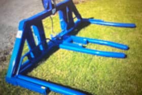 The double bale lifter is similar to the one pictured