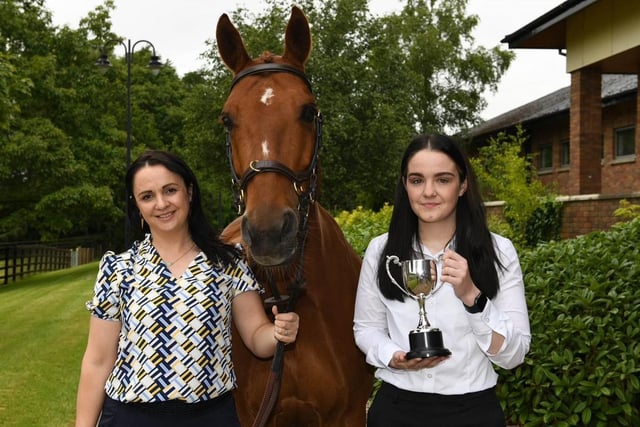 Lauren Patterson (Enniskillen) was awarded the Equestrian and Farm Feeds Cup presented to the student considered to have made the most progress during the academic year. Lauren is currently a first year student on the BSc (Hons) Degree in Equine Management at CAFRE Enniskillen Campus.  Pictured with Gayle Moane, Equine Lecturer.