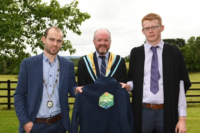 The Fermanagh Grassland Club Prize awarded for grass skills was presented to Alistair McKelvey (Newtownstewart) by Nigel Graham, FGC Chairman, watched on by William Johnston (Lecturer, CAFRE) at the graduation ceremony at Enniskillen Campus.