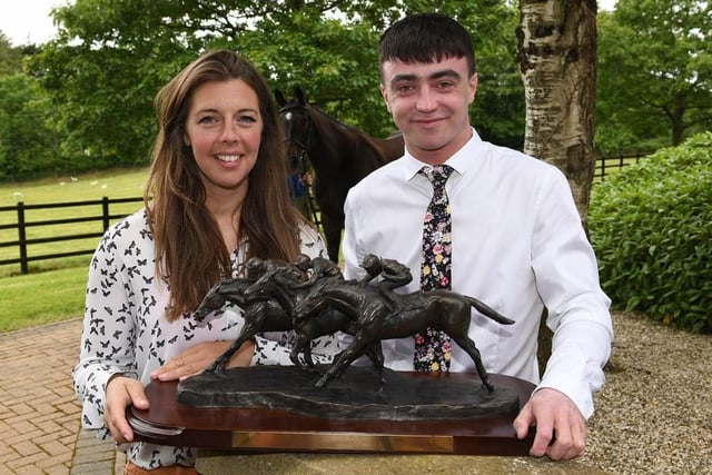 Jordan Ratcliffe (Killone, Co. Laois) was awarded The Forster Richardson Trophy presented to the leading Point-to-Point rider at CAFRE Enniskillen Campus. Congratulating Jordan is Racing Instructor Corrie Auchterlonie. Jordan is currently a second year student on the BSc (Hons) in Equine Management at CAFRE Enniskillen Campus.