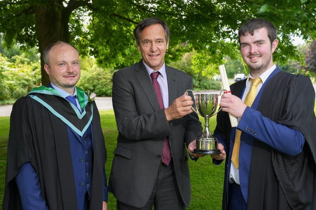 Andrew Savage (Magherafelt) was presented with the Ulster Bank Cup for the best overall dairy production student on the Level 3 Diploma in Work-based Agriculture course. Andrew was congratulated on his achievements by Cormac McKervey (Head of Agri Finance, Ulster Bank) and Philip Holdsworth (Senior Lecturer, CAFRE)