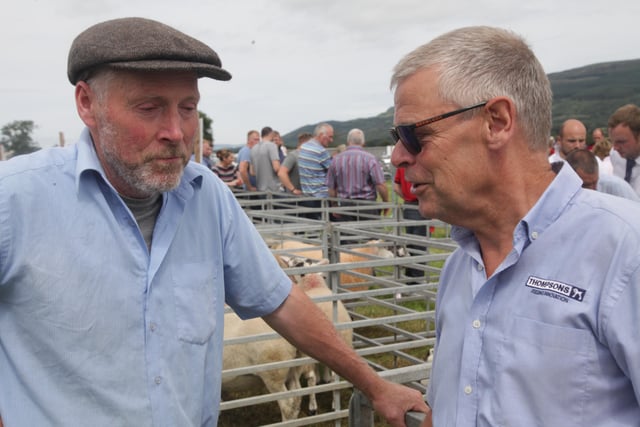 Declan Murphy chats with Kenny Coulter from Thompsons at  Limavady Show on Saturday. Picture: Kevin McAuley/McAuley Multimedia