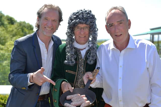 Chef Paul Rankin (left) and Finnebrogue Artisan Chairman Denis Lynn (right) join Hans Sloane, the 17th Century Co Down-born inventor of milk chocolate, announcing Finnebrogue Artisan’s sponsorship of the 2016 Hans Sloane Chocolate and Fine Food Festival in Killyleagh. The festival featured 15 chocolatiers and nearly 40 local artisan food producers setting up camp at Killyleagh Castle for the weekend-long festival. Photo by Aaron McCracken, Harrison Photography.