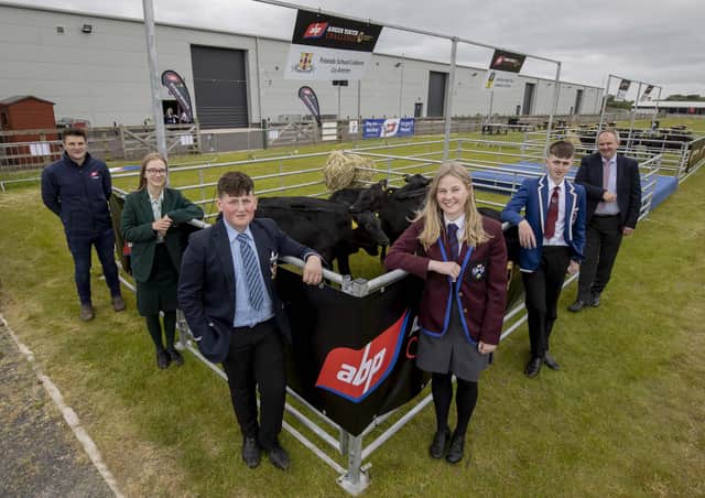 13 teenagers representing four schools were presented with a mini-herd of Angus cross calves to rear as part of their reward for reaching the final stage of the agri-skills development experience with the meat processor, ABP. The winning schools were announced by the well-known farming programme presenter and journalist, Nicola Weir at the first live agri-event at Balmoral Park since November 2020. They are: Cookstown High School, Dalriada School Ballymoney; Friends' School Lisburn and St Kevin's College Lisnaskea. The ABP Angus Youth Challenge aims to bridge the skills gap between school and gaining employment in the sector. The pupils range from 14-16 years old and have a common interest in working in the agriculture and the food production sector.  Representing the teams are from left Stuart Cromie, ABP Molly Nelson, Friends' School Lisburn, William Hamilton, Cookstowmn High School, Lois McCurdy Dalriada School, Ballymoney, Mark Grew St Kevin's College Lisnaskea and Charles Smith of the Northern Irish Angu