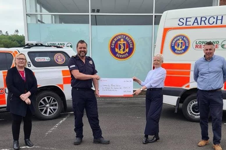 Coomunity Rescue Service Members support work of community rescue service