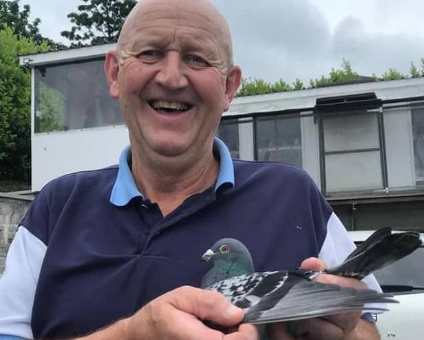 Ron Williamson from Newry & District holding his latest 1st Open NIPA winner, it’s the third time he has won the Premier OB National with the Mighty NIPA.