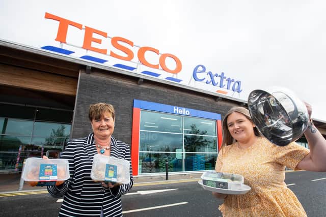 Sandra Weir, Tesco NI Buying Manager and Leah Wortley, Moy Park Commercial Executive
