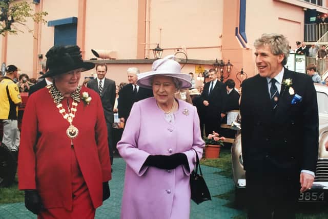 Margaret Collinson, HM the Queen, and Billy Yarr