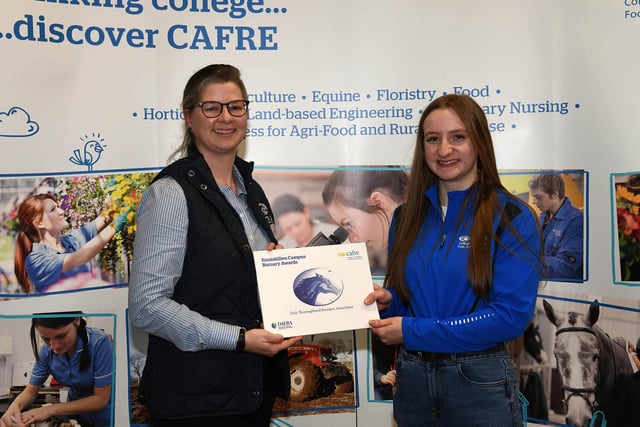 Hannah Marks, ITBA, presents BSc (Hons) Degree in Equine Management student Amy Rowlands (Coleraine) with her bursary.