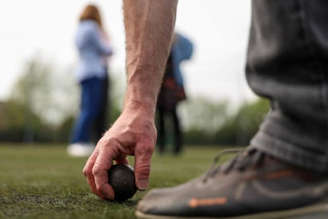 Road bowling