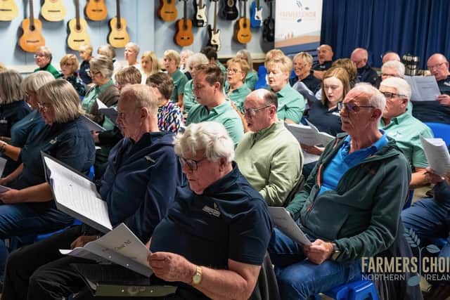 Members rehearse for the Autumn Season.