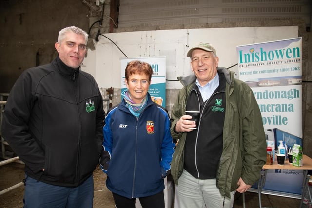 Matt Tungate, Anne Scott and Niel Howie at the Inishowen Co-Op Dairy Health and Calf Rearing Information event on the farm of Paul Scott, Carndonagh on Thursday last.