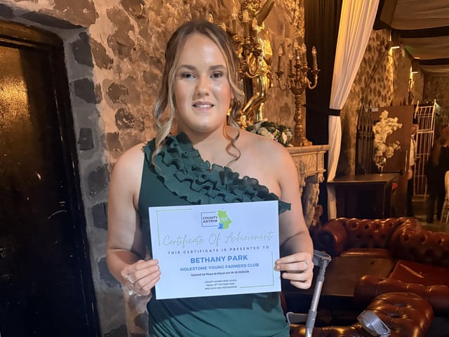 Bethany Park (Holestone YFC) received first place in 16-18 floral art.