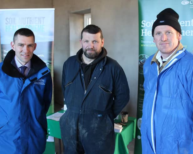 Attending the recent CAFRE slurry management in Banbridge: l to r: Mark Scott, CAFRE; Ian McClelland, host and Dromara dairy farmer, Gregg Sommerville