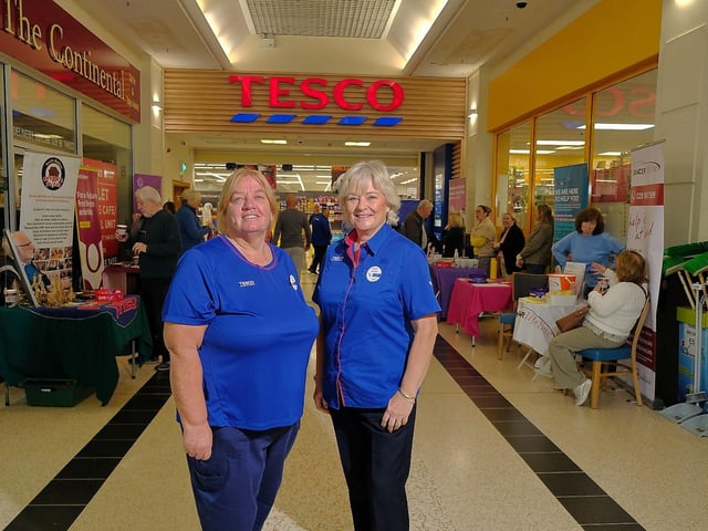 Community Champions Donna McCotter (Tesco Yorkgate) and Caroline Edmondson (Tesco Bangor at Bloomfield's).