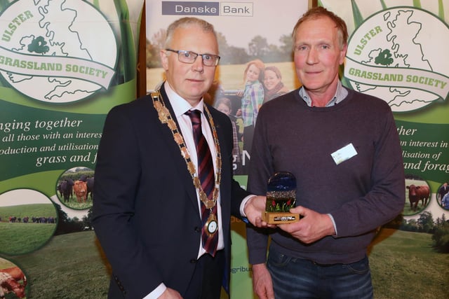 John Beckett collected the BGS trophy on behalf of John & Claire Beckett. Pic: McAuley Multimedia