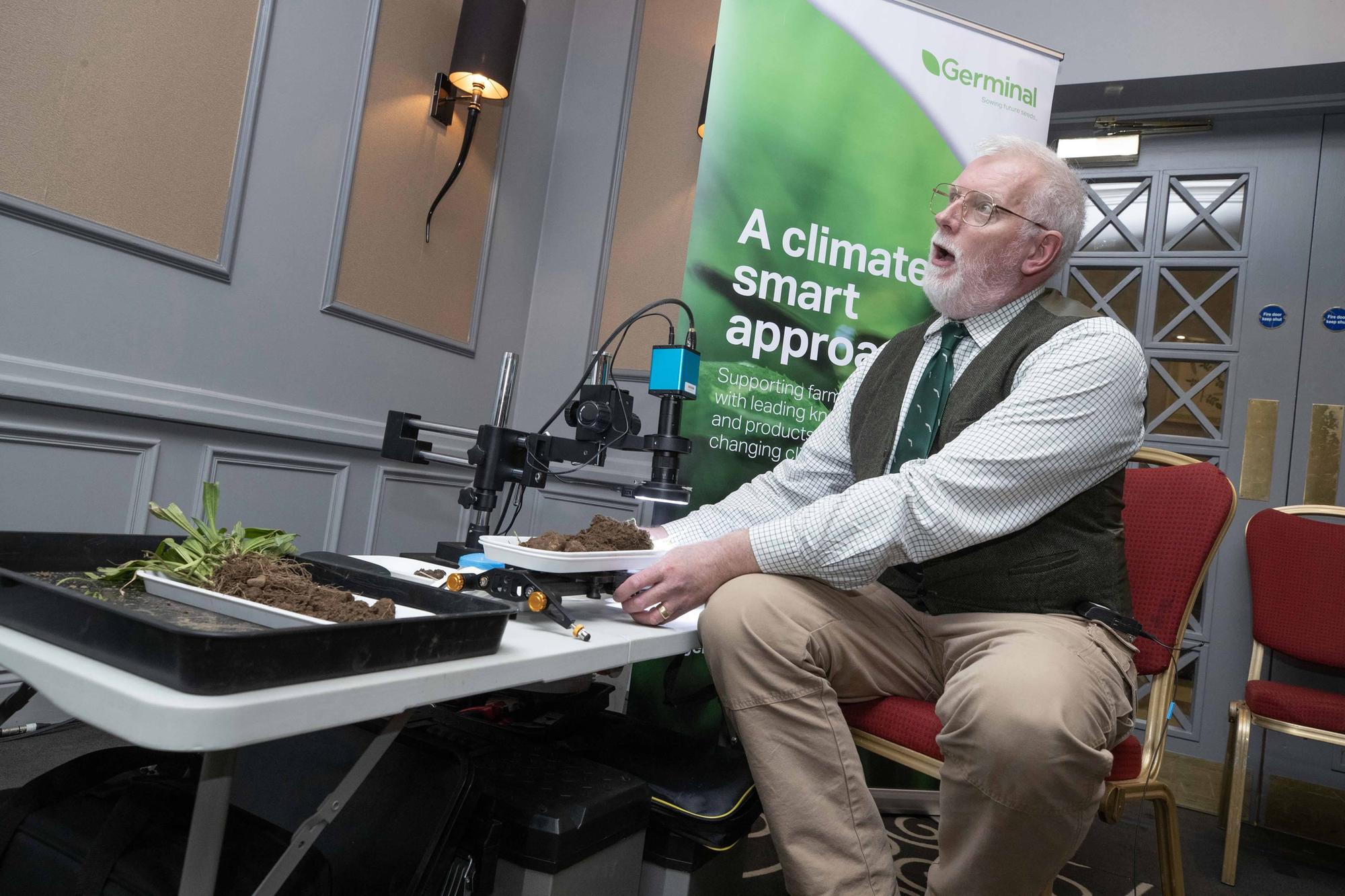 How can grassland farmers adopt a climate smart approach to drive ...