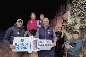Robbie Neill and children of Stonebridge Farm, John McLenaghan, Deputy President of Ulster Farmers' Union, and Lauren Finlay, Regional Manager NFU Mutual Northern Ireland