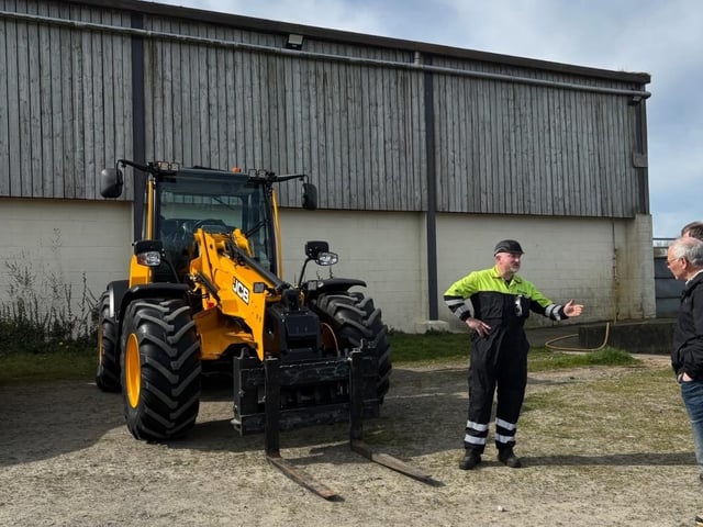 A live statutory inspection demonstration on a telehandler.