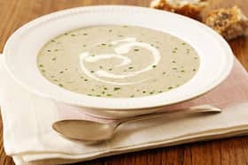 The great chef Auguste Escoffier, known as the father of cuisine, said of soup “it puts the heart at ease, calms down the violence of hunger, eliminates the tension of the day and awakens and refines the appetite”.