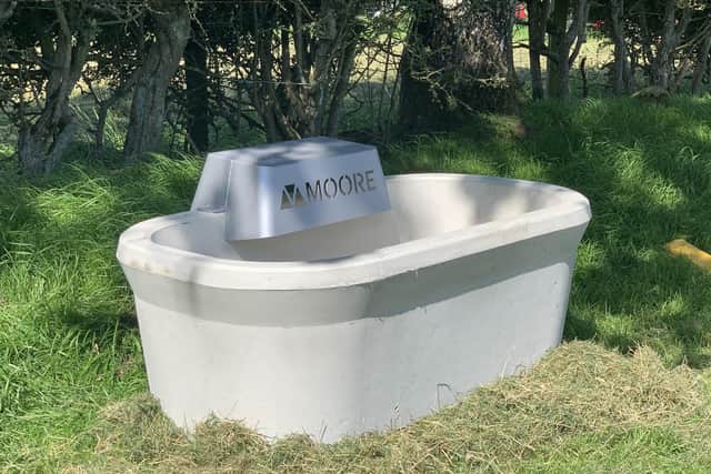 Moore Concrete 75 Gallon Water Trough with Galvanised Lid