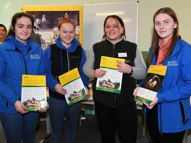 CAFRE Enniskillen Campus BSc Equine Management students Lauren Patterson (Enniskillen), Chloe Gribben (Castlewellan), and Shauna Rudden (Enniskillen) chat to Shirley Jones from Topspec.