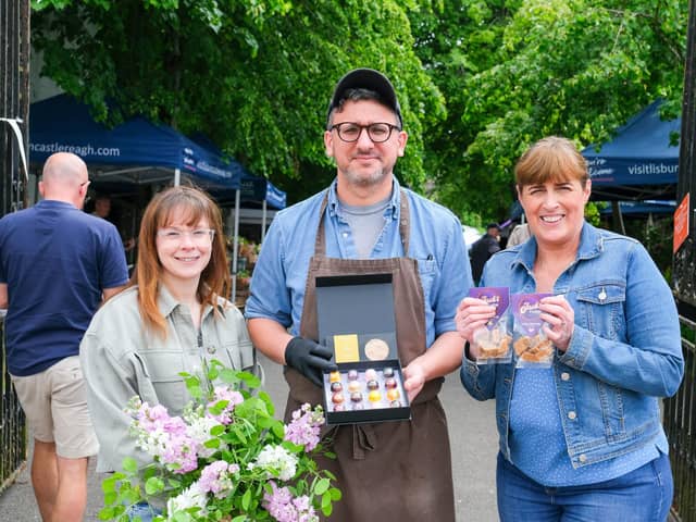 On the final Saturday in May, almost 6000 visitors arrived in Royal Hillsborough to attend the first of two Royal Hillsborough Farmers Markets hosted by Lisburn and Castlereagh City Council. Set up on the picturesque Dark Walk at Hillsborough Fort
