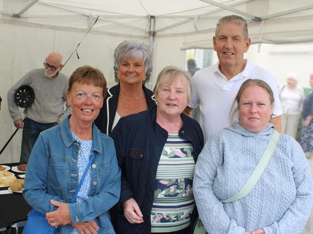 From left: Jennifer Patterson,  Ann Ledlie, Elaine Donnell, David and Angela Porter