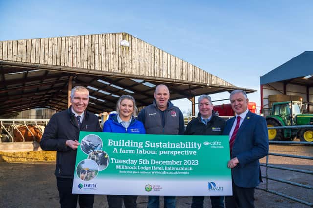 Ian Stevenson (Dairy Council NI), Anna Truesdale (CAFRE), Bill Brown (dairy farmer), Conail Keown (CAFRE) and William Irvine (UFU) met recently
to discuss the upcoming conference ‘building sustainability – A farm labour perspective’.