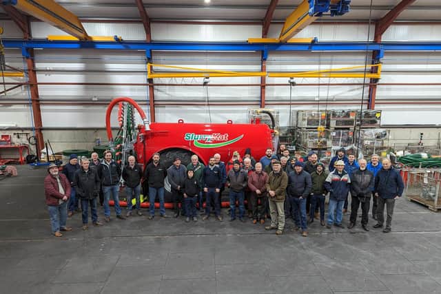 I Agr E members and guests at SlurryKat visit