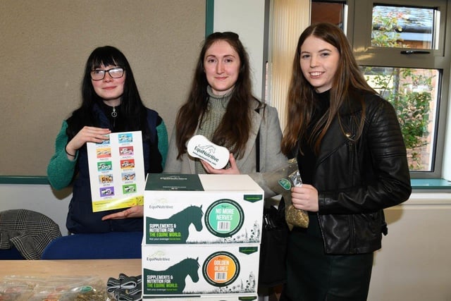 CAFRE Enniskillen Campus Graduate Sarah Ross, EquiNutritrive discuss careers with Certificate in Higher Education in Equine Science and Management students Joy Carleton (Magherafelt) and Orla O’Kane (Ballymena).