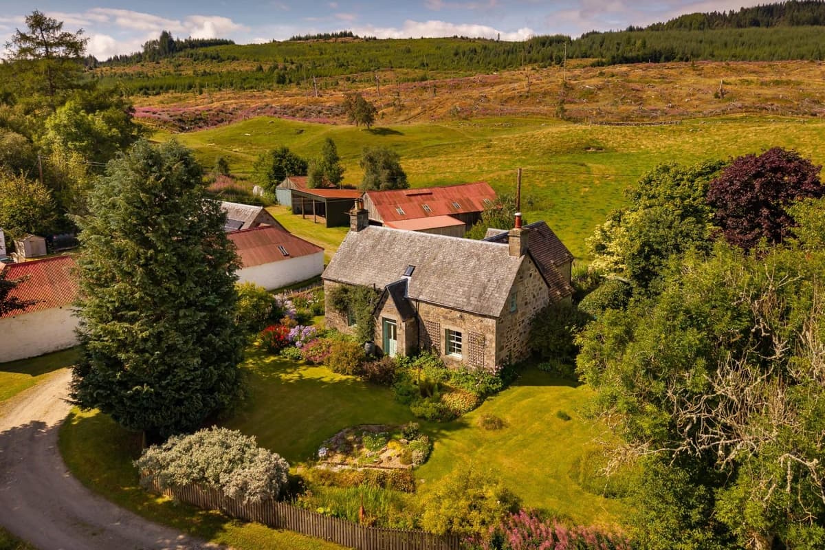 Perth Andover Rural Pretty Perthshire farmhouse with land, on the Cateran Trail