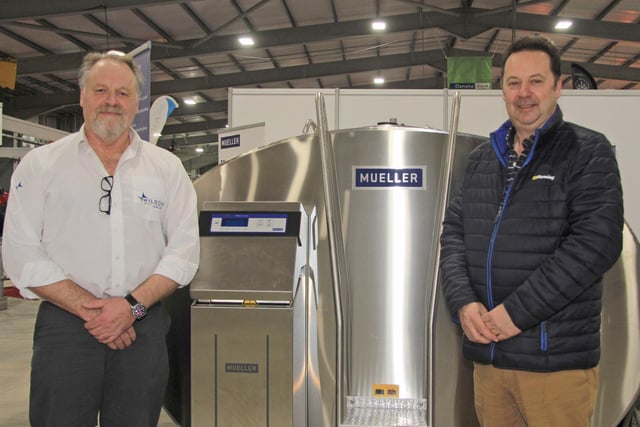Cecil Wilson, Wilson Milk Tanks, with David Meban, Fleming Agri-Products at the RUAS Winter Fair. Picture: Julie Hazelton