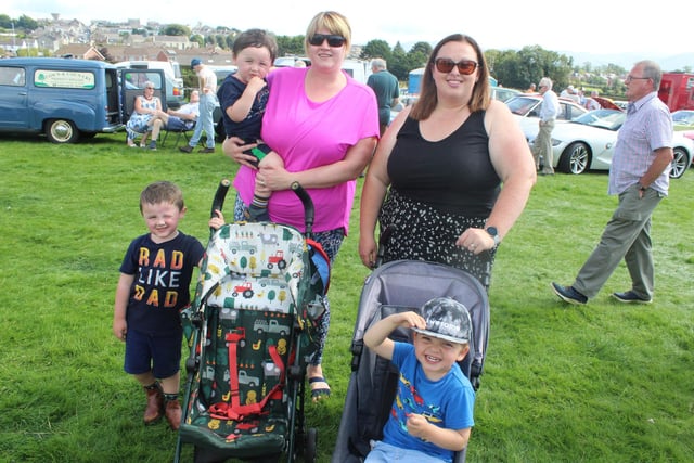 Nadine McIlroy and Clare Bell with their children enjoying the vintage Rally at Rathfriland. Pic: Billy MAxwell