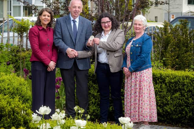 Pictured (from left): Jane Kavanagh, Head of Research Development and Walsh Scholarships at Teagasc; Pat Dillon, Director of Research, Teagasc; with the winner of the Teagasc Walsh Scholars Gold Medal Lorna Twomey and her mother Mary Twomey