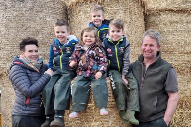 Alan, Leanne, Cody, Jamie, Dylan and Arianna Paul look forward to welcoming the Holstein Young Breeders to SLatabogie Holsteins for the Workshop Day.