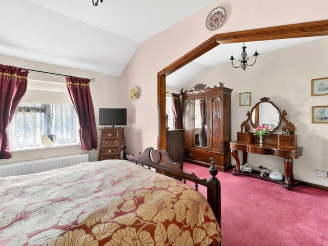 'The Haven', 31 Halfpenny Gate Road Moira, Lisburn, BT67 0HW 2 Bed Detached Bungalow