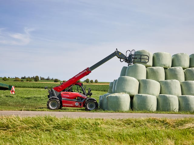 The T6025 telehandler by Weidemann is characterised by enormous manoeuvrability and stability