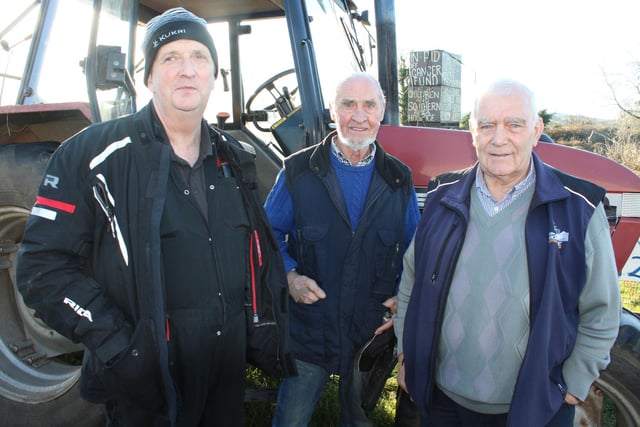 Waiting for the tractor run to start at Katesbridge on Monday, from left, Ivan McCabe, Raymond Scott and Junior Burrows.