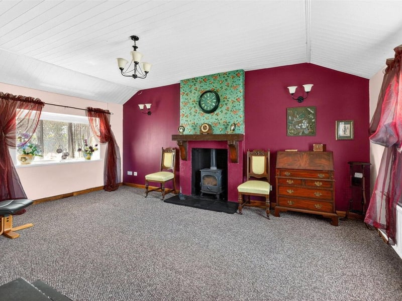 'The Haven', 31 Halfpenny Gate Road Moira, Lisburn, BT67 0HW 2 Bed Detached Bungalow