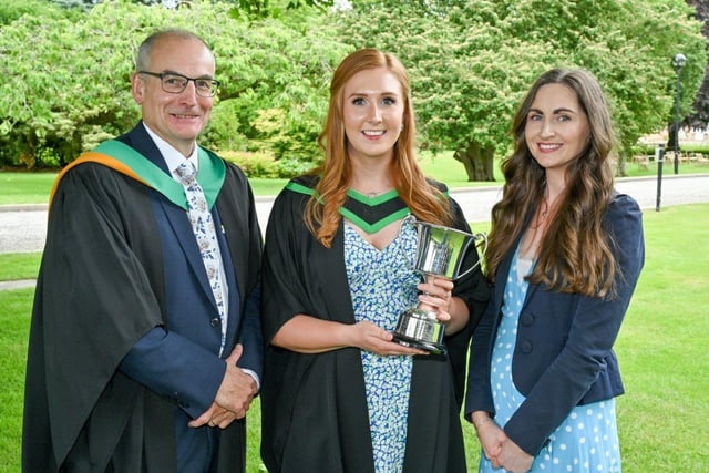 Gill Gallagher (Chief Executive Officer, Northern Ireland Grain Trade Association) was Guest Speaker at the CAFRE Higher Education Graduation Ceremony. Lauren McKeown (Lisbellaw) was awarded the Northern Ireland Grain Trade Association Perpetual Cup for agricultural production on the Foundation Degree in Agriculture and Technology by Gill and Martin McKendry (College Director, CAFRE). Pic: CAFRE