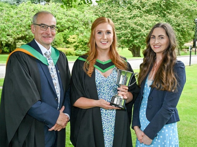 Gill Gallagher (Chief Executive Officer, Northern Ireland Grain Trade Association) was Guest Speaker at the CAFRE Higher Education Graduation Ceremony. Lauren McKeown (Lisbellaw) was awarded the Northern Ireland Grain Trade Association Perpetual Cup for agricultural production on the Foundation Degree in Agriculture and Technology by Gill and Martin McKendry (College Director, CAFRE). Pic: CAFRE