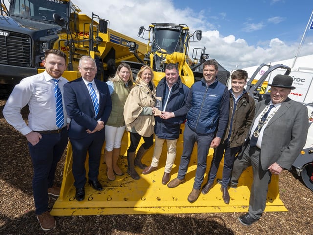 The award for the Best Trade Stand Displaying Plant Machinery or Equipment was presented to W A C McCandless, Belfast. Left to right: Dermot McCracken and Malcolm Kerr from proud sponsor Donnelly Group join judges Corrie Ince and Amanda Day as they present Micheal Quinn, Jayme and James Carvill from W A C McCandless with their award alongside RUAS President David Cunningham.